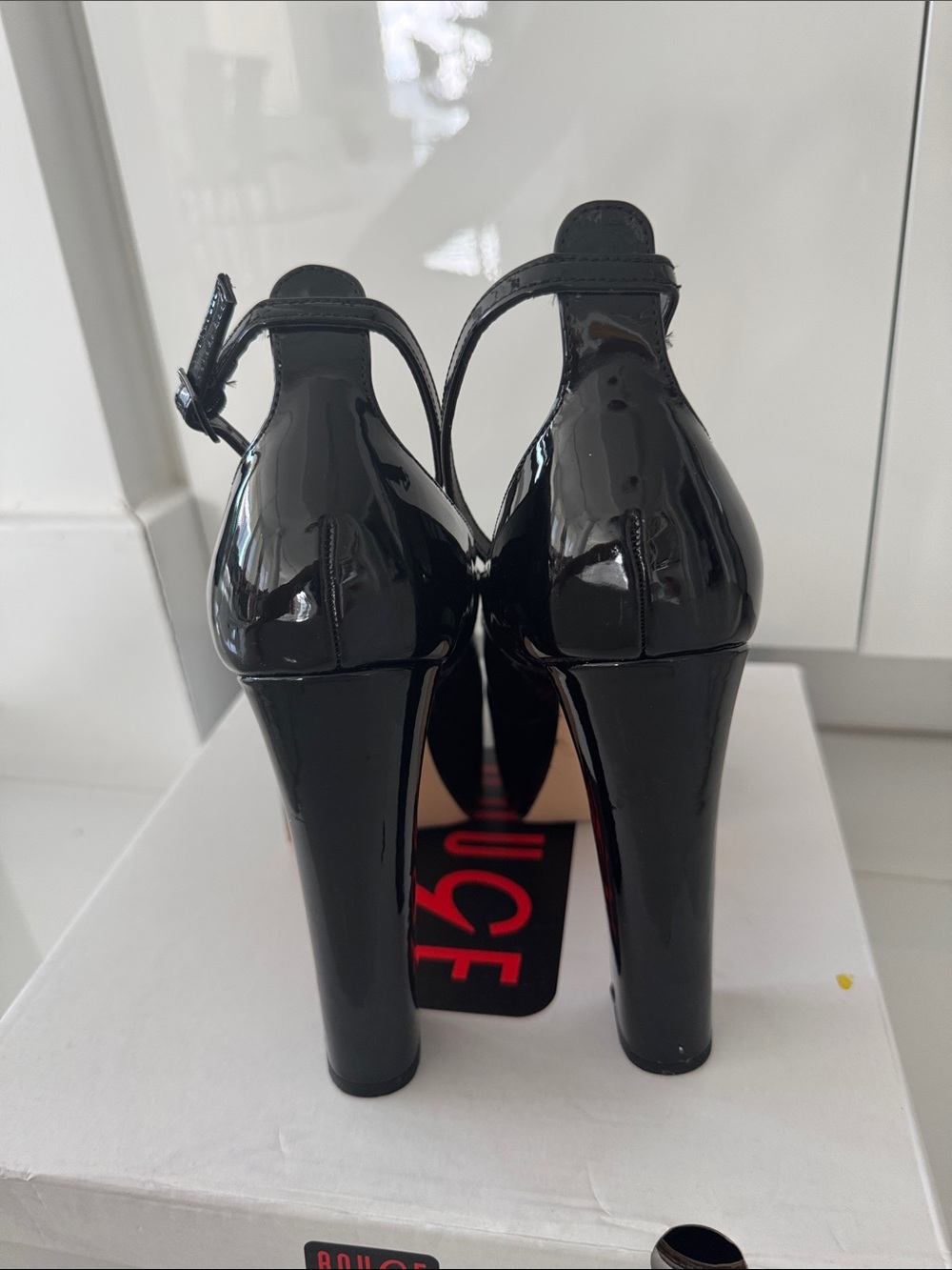 Rouge! Black Patent Platform Mary Jane Pumps - Picture 4 of 4